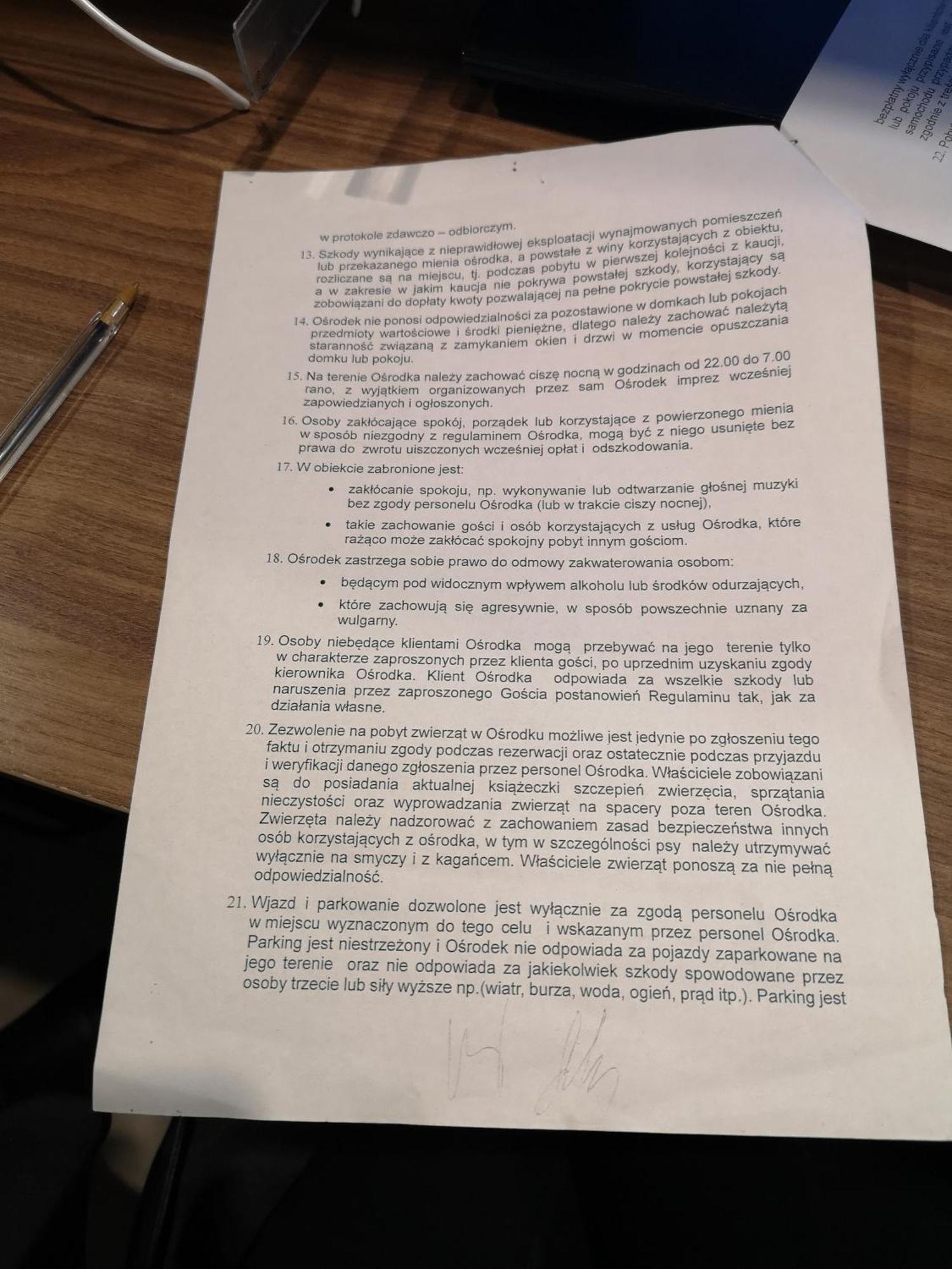 ホテル Jurajska Przystan Jastrząb エクステリア 写真